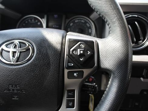 Certified 2021 Toyota Tacoma SR5 RWD image 46