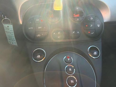 Used 2015 FIAT 500 e FWD image 14