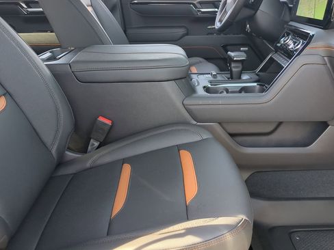 New 2026 GMC Sierra 1500 AT4 w/ Technology Package AWD/4WD image 62