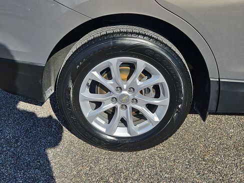Used 2019 Chevrolet Equinox LT image 9