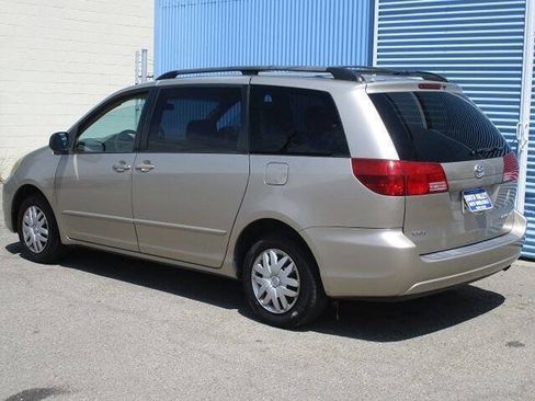 Used 2005 Toyota Sienna LE FWD image 5