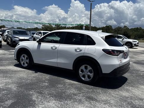 Certified 2025 Honda HR-V LX image 10