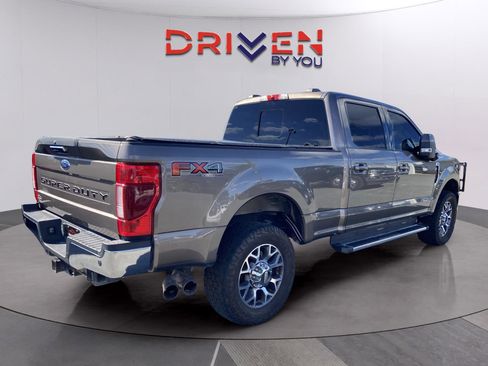 Used 2022 Ford F250 Lariat w/ Lariat Value Package image 5