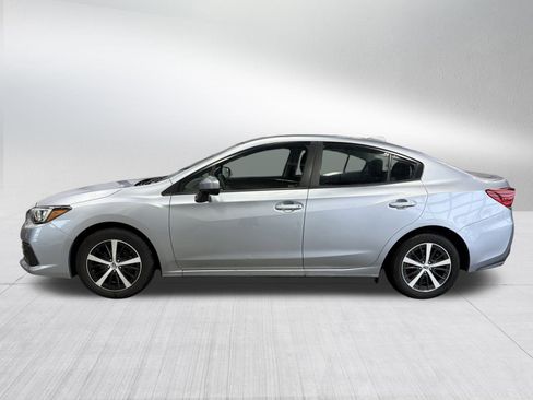 Used 2023 Subaru Impreza Premium image 4