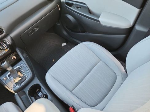 Used 2023 Hyundai Kona SEL w/ Cargo Package image 10