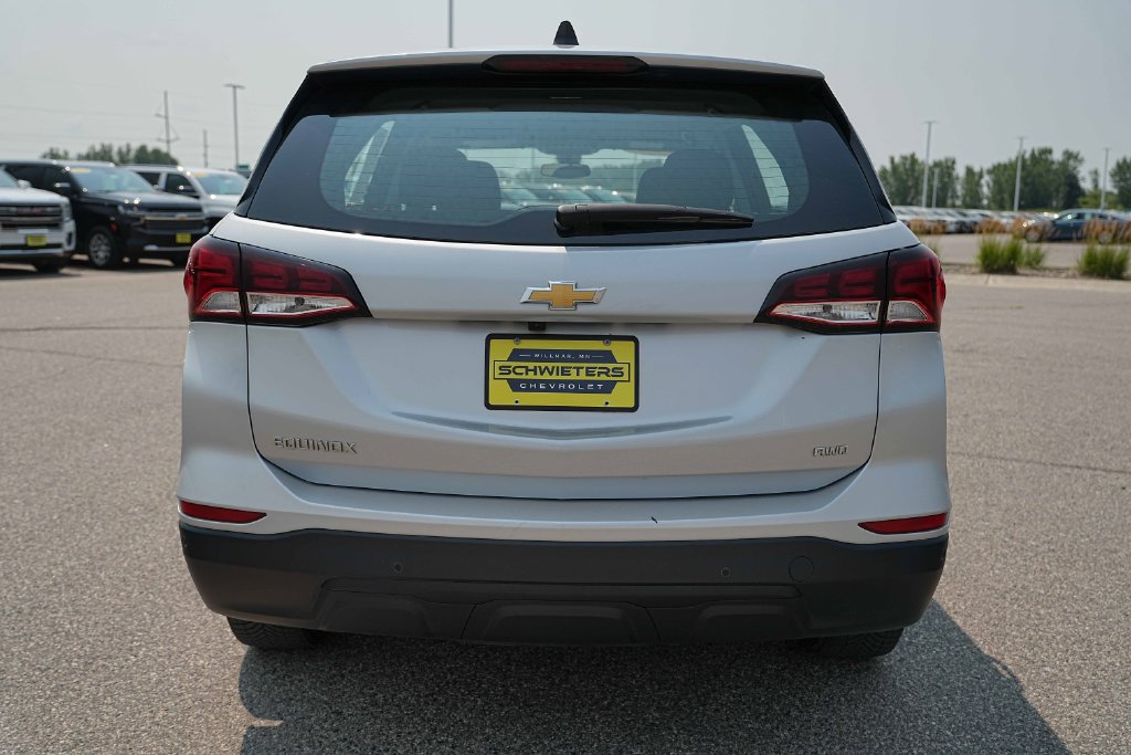 Used 2022 Chevrolet Equinox LS AWD/4WD image 8