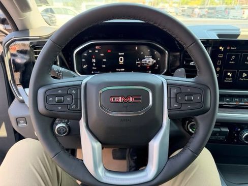 Used 2026 GMC Sierra 1500 SLT w/ SLT Premium Plus Package AWD/4WD image 20
