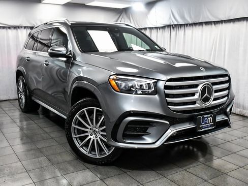 Used 2025 Mercedes-Benz GLS 450 GLS 450 image 3