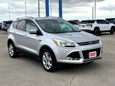 Used 2016 Ford Escape Titanium image 4