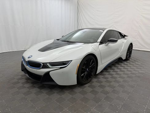 Used 2019 BMW i8 Coupe AWD/4WD image 2