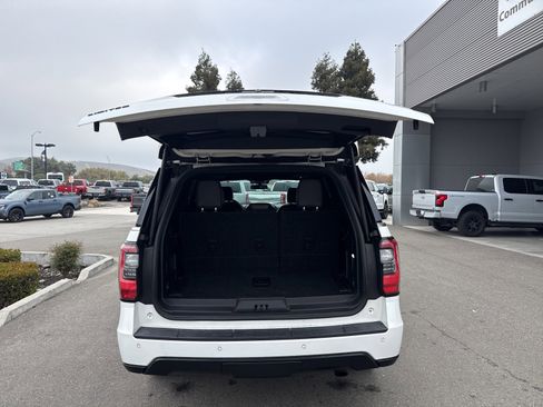 Used 2020 Ford Expedition Limited w/ Equipment Group 303A image 7