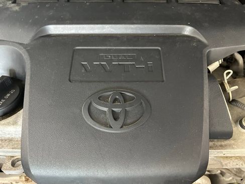 Used 2017 Toyota RAV4 LE w/ All Weather Liner Package FWD image 10