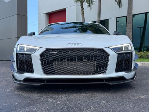 Used 2017 Audi R8 V10 plus AWD/4WD image 22