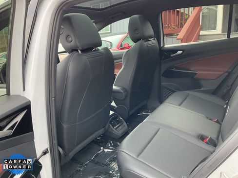 Used 2021 Volkswagen ID.4 Pro S w/ ID.4 Protection Package (IPT) image 26