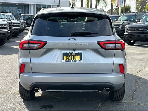 Certified 2024 Ford Escape ST-Line w/ Cold Weather Package image 5