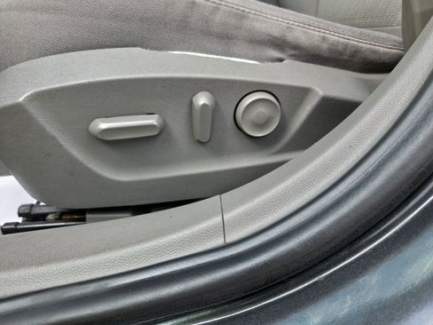 Used 2014 Chevrolet Malibu LS image 16