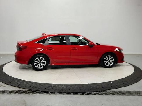 Used 2024 Honda Civic LX image 9