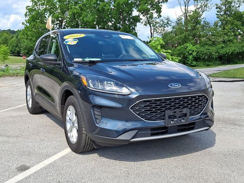 Certified 2022 Ford Escape SE w/ Convenience Package AWD/4WD image 2