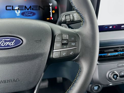 New 2026 Ford Maverick Lobo AWD/4WD image 16