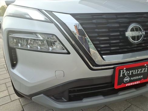 Certified 2023 Nissan Rogue SV image 10