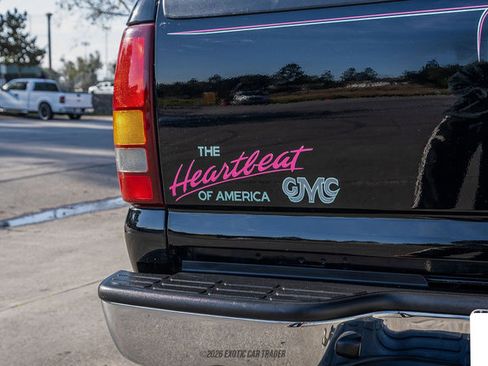 Used 2002 GMC Sierra 2500 4x4 Crew Cab HD w/ SLT Marketing Option Pkg image 48