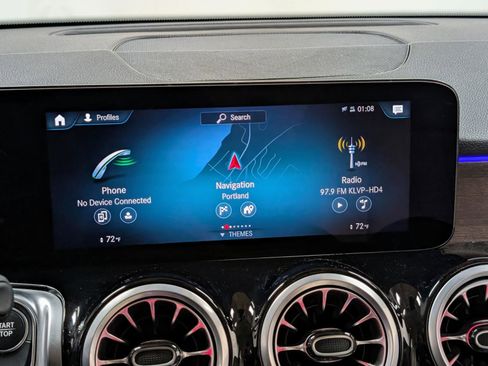 Used 2023 Mercedes-Benz EQB 300 4MATIC w/ Exclusive Package image 37