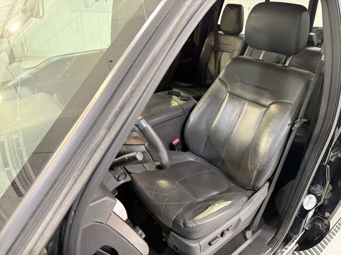 Used 2016 Ford F350 Platinum image 10
