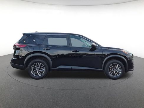 Used 2024 Nissan Rogue S FWD image 4