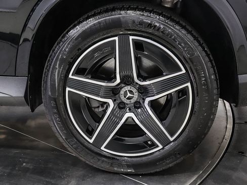 Certified 2026 Mercedes-Benz GLC 300 image 10