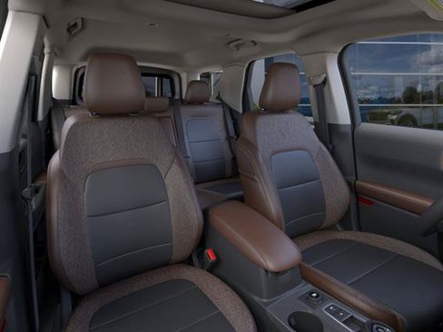 New 2026 Ford Bronco Sport Outer Banks w/ Outer Banks Tech Package+ AWD/4WD image 10
