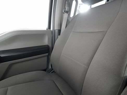 Used 2019 Ford F150 XL image 24