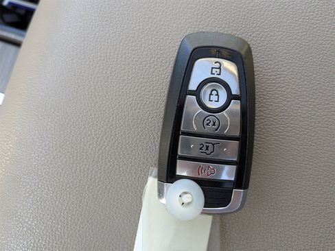 Used 2024 Ford Expedition Max Limited image 35