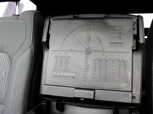 Used 2021 RAM 1500 Big Horn image 27