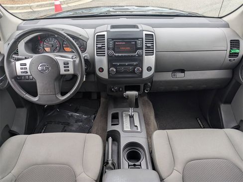 Used 2015 Nissan Xterra S w/ Value Package image 14