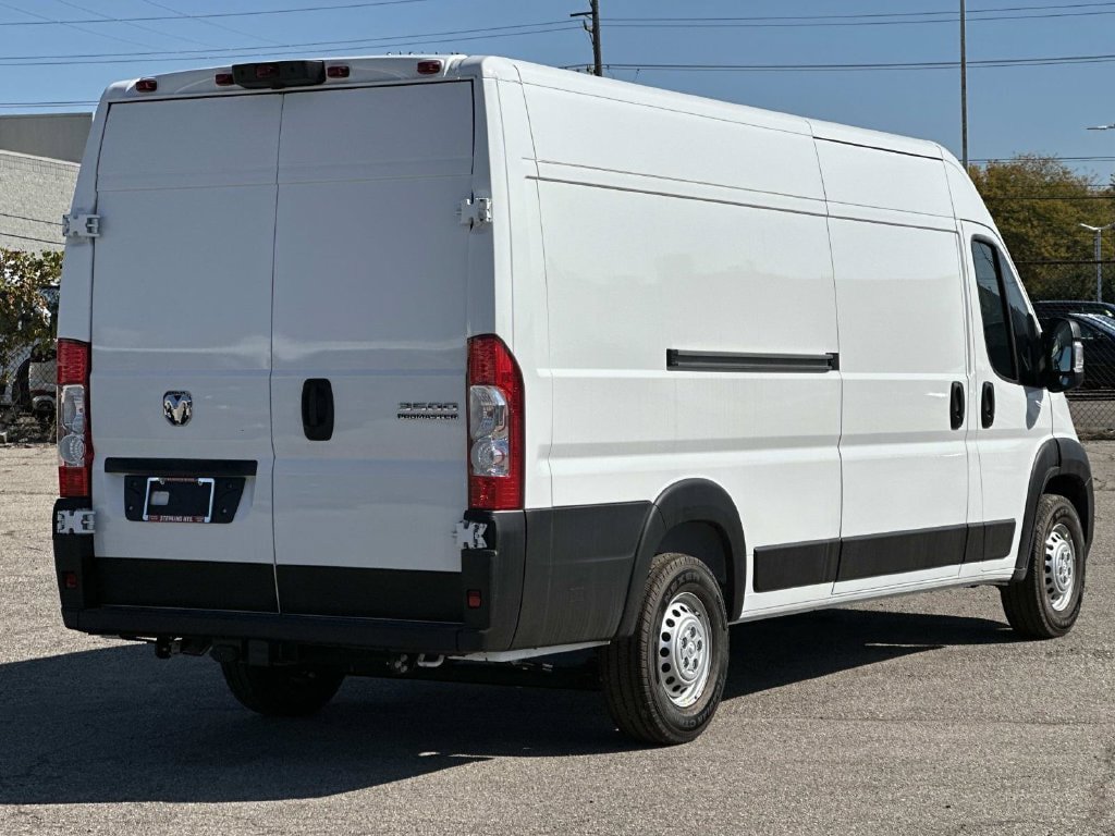 New 2026 RAM ProMaster 3500 w/ Convenience Group FWD image 3