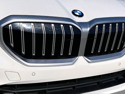 Used 2026 BMW 530i RWD image 28