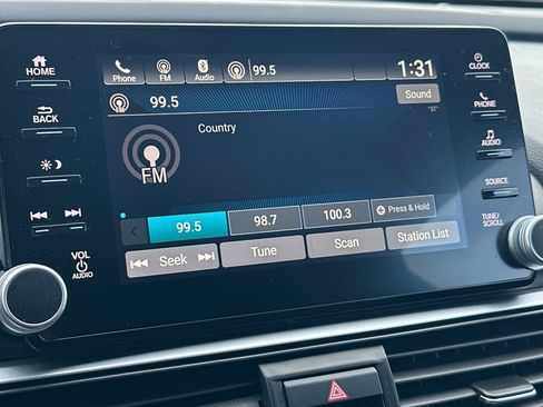 Used 2019 Honda Accord Sport image 17