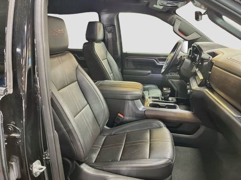 Used 2025 Chevrolet Silverado 1500 High Country w/ Midnight Edition AWD/4WD image 29