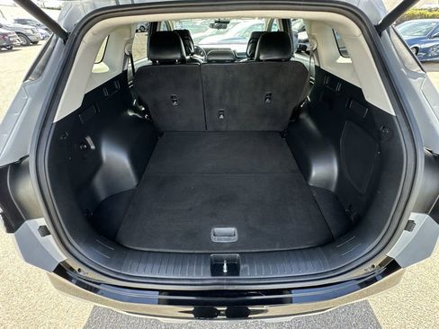 Used 2023 Kia Sportage SX image 33