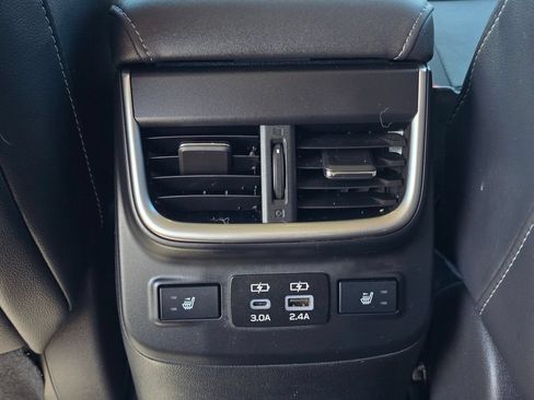 Used 2023 Subaru Outback Limited AWD/4WD image 19