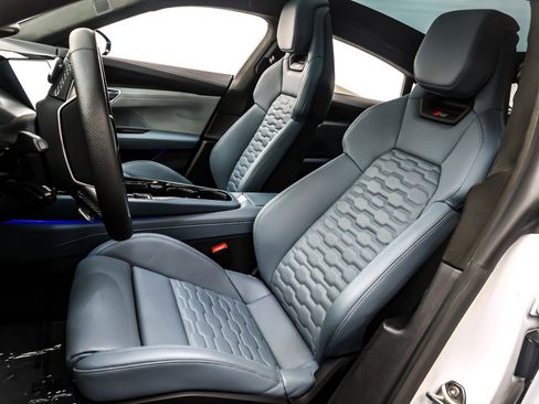 Used 2023 Audi RS e-tron GT w/ Carbon Performance Package image 18