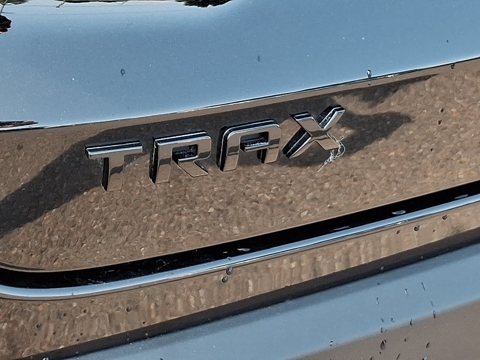 Used 2025 Chevrolet Trax RS w/ Driver Confidence Package FWD image 31