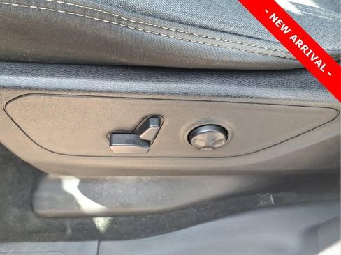 Used 2021 RAM 1500 Big Horn AWD/4WD image 14