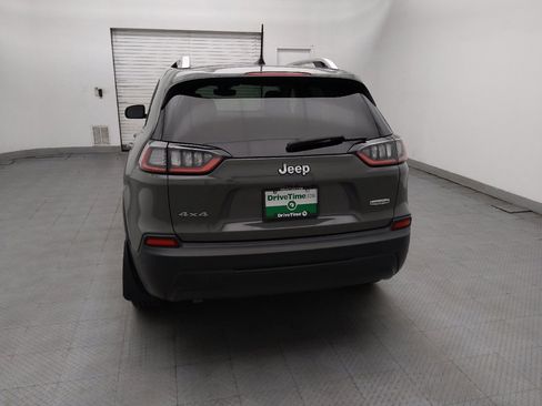Used 2021 Jeep Cherokee Latitude Plus AWD/4WD image 6