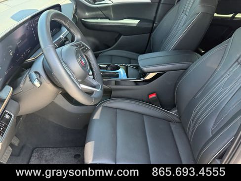 Used 2024 Buick Envision Avenir AWD/4WD image 13