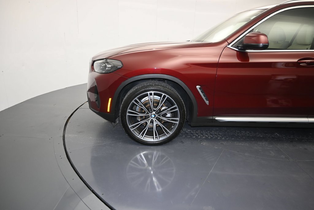 Used 2022 BMW X3 sDrive30i w/ Premium Package 2 RWD image 9