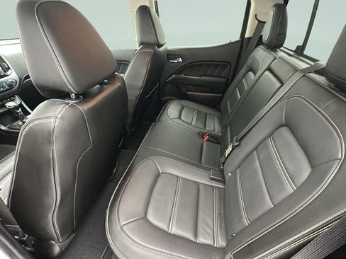Used 2022 GMC Canyon Denali AWD/4WD image 12