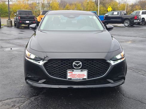 Used 2025 MAZDA MAZDA3 s image 4