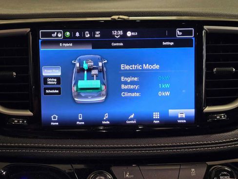 Used 2022 Chrysler Pacifica Touring-L w/ S Appearance Package FWD image 26
