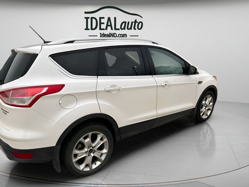 Used 2016 Ford Escape Titanium AWD/4WD image 3